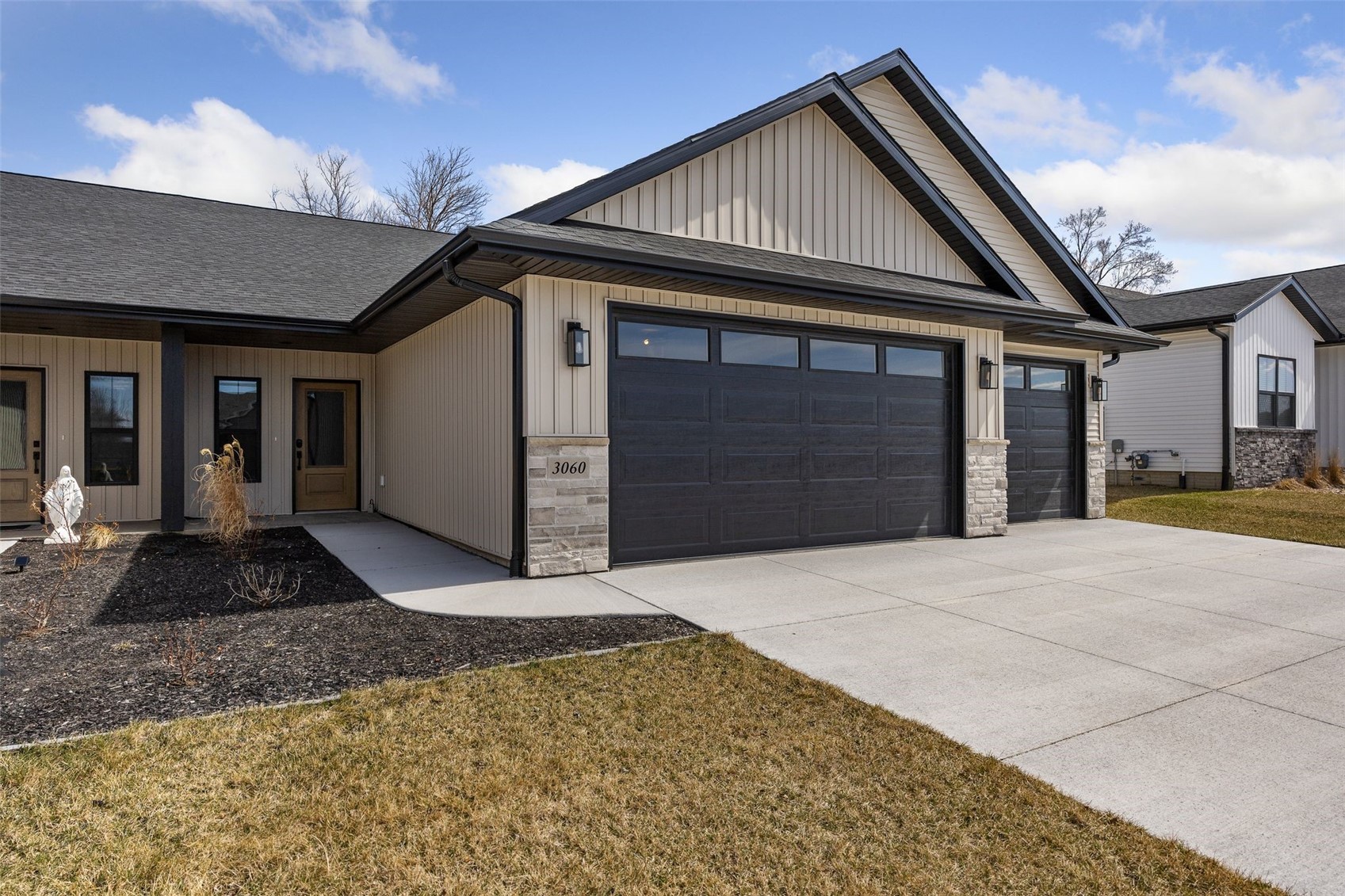 3060 Sunflower Street Ely IA 52227