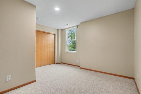 237 38th Street Drive SE Cedar Rapids IA 52403