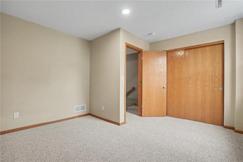 237 38th Street Drive SE Cedar Rapids IA 52403