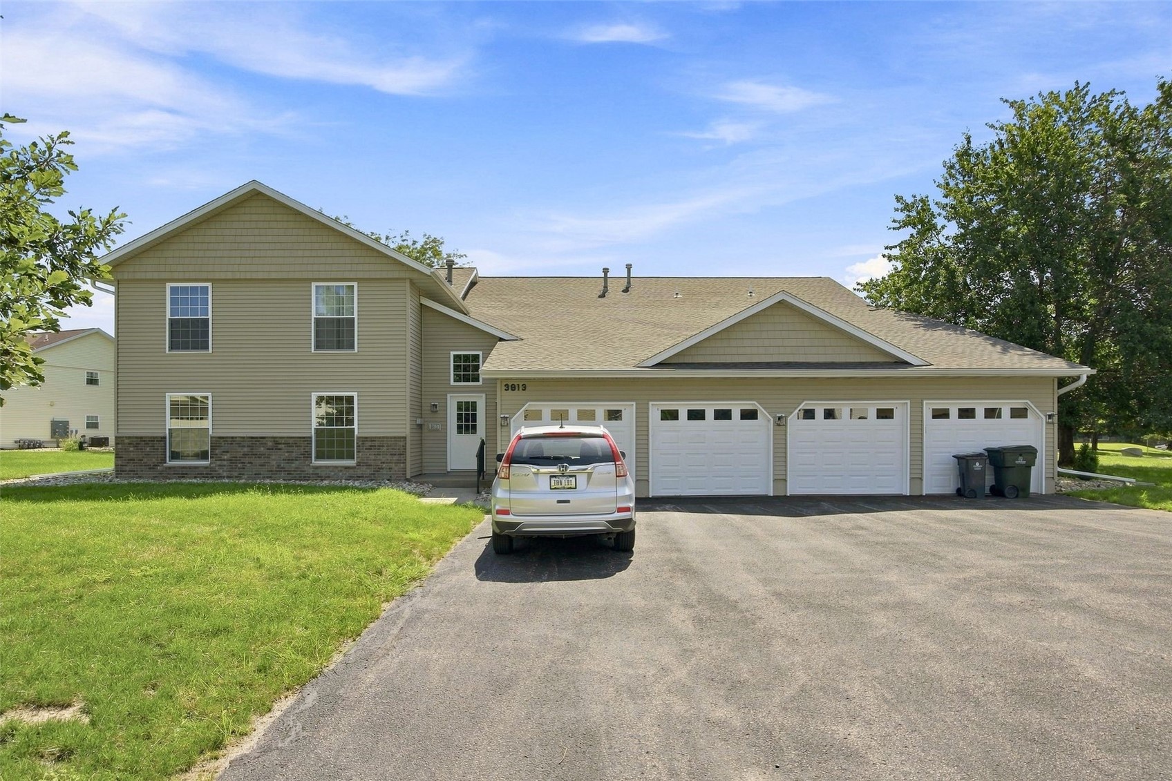 Cedar Rapids IA, 3813 Summerfield Lane NE, Unit C