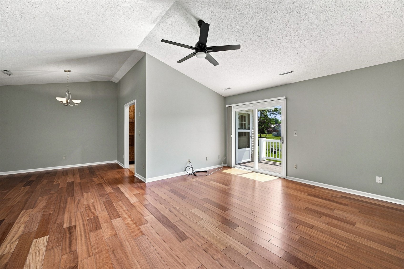 3813 Summerfield Lane NE Cedar Rapids IA 52402