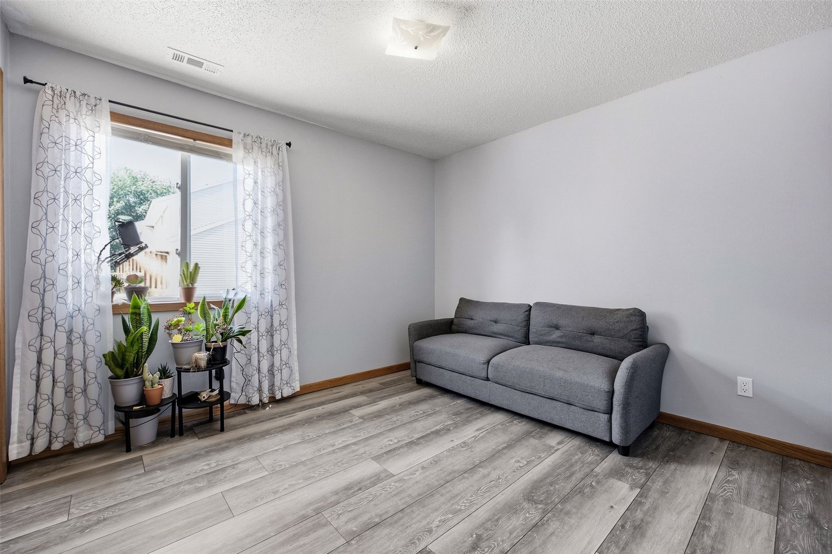 405 W Zeller Street North Liberty IA 52317