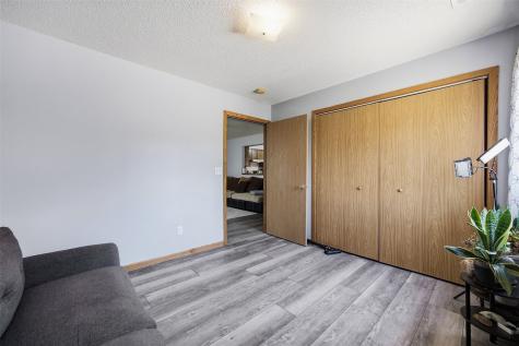 405 W Zeller Street North Liberty IA 52317