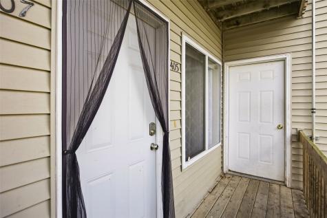 405 W Zeller Street North Liberty IA 52317