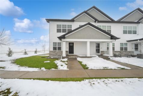 2496 Roycroft Alley Marion IA 52302