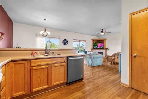 1552 Cook Circle North Liberty IA 52317