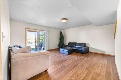 1552 Cook Circle North Liberty IA 52317