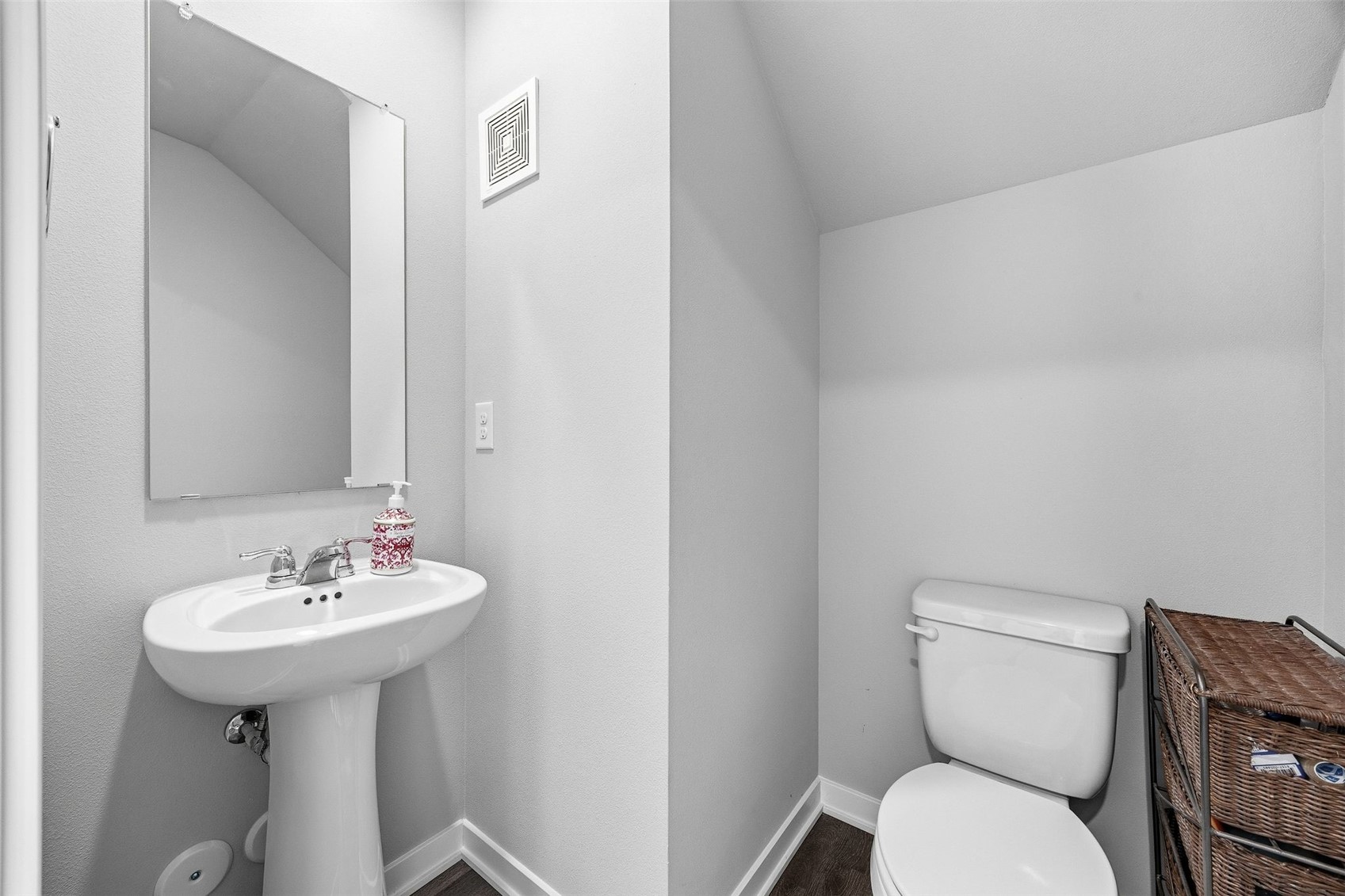 2471 Chloe Lane Hiawatha IA 52233