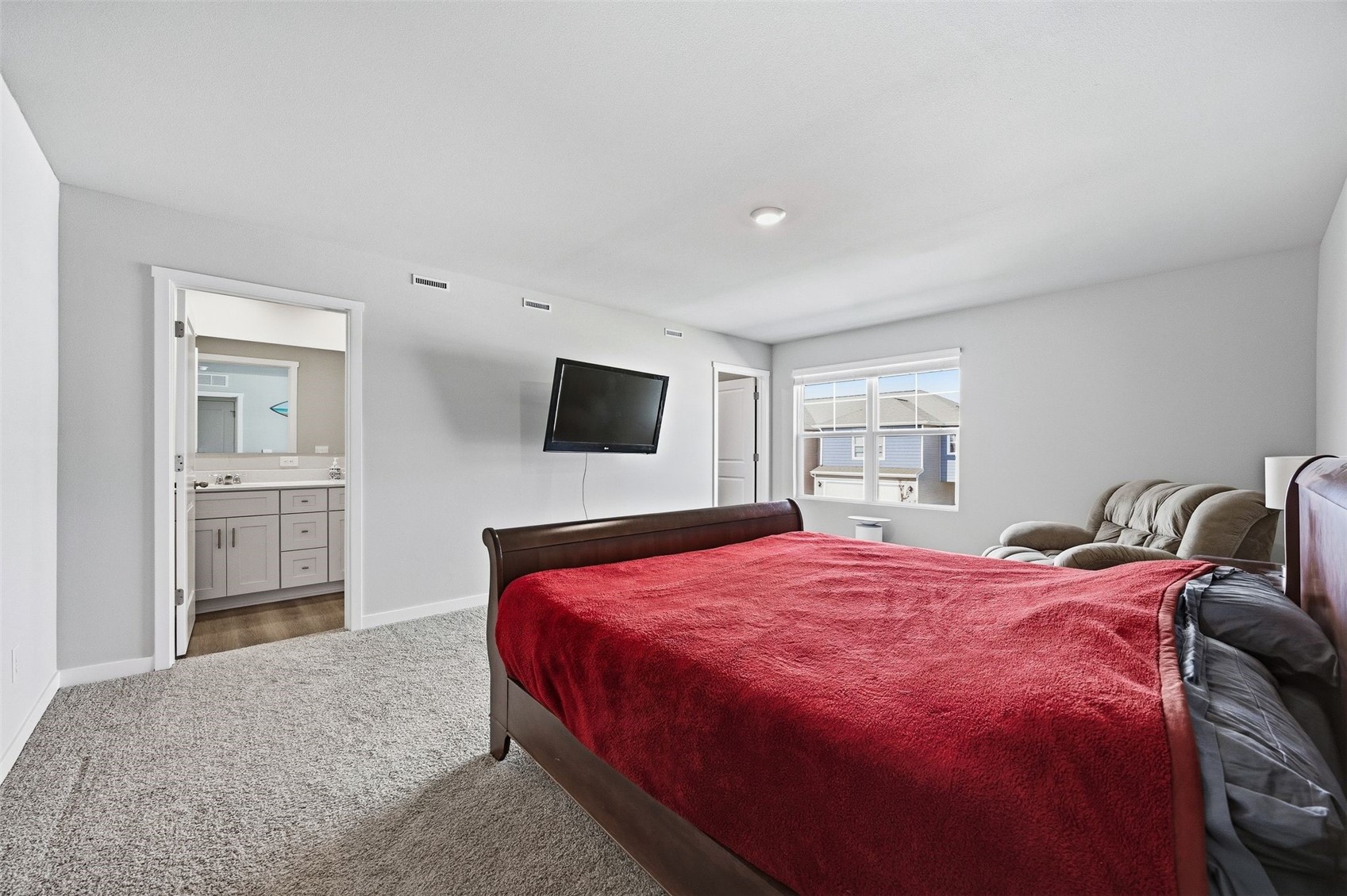 2471 Chloe Lane Hiawatha IA 52233