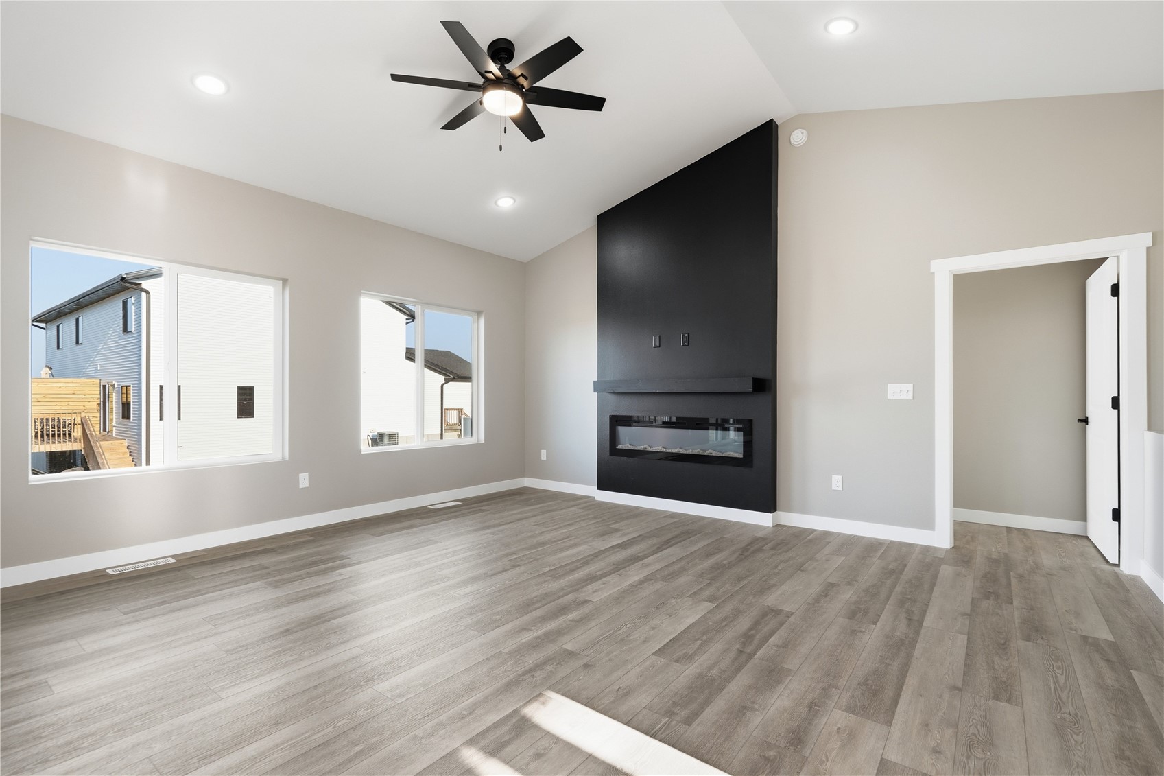 1405 Duncan Drive Muscatine IA 52761