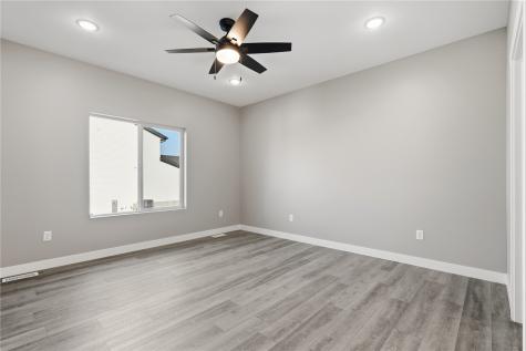 1405 Duncan Drive Muscatine IA 52761