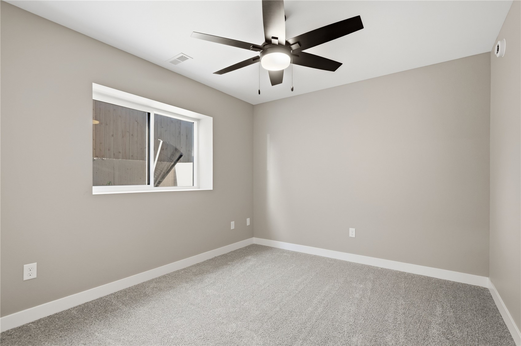 1405 Duncan Drive Muscatine IA 52761