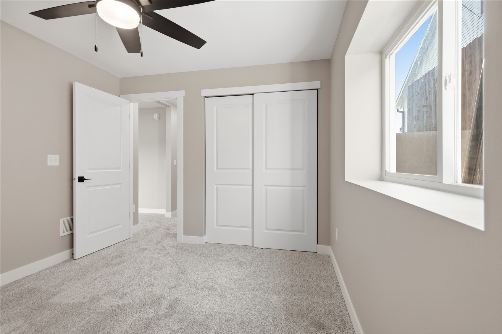 1405 Duncan Drive Muscatine IA 52761
