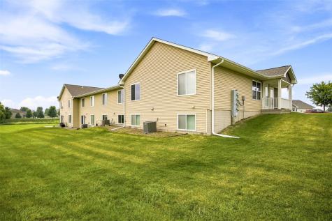 4447 Quail Trail Drive Marion IA 52302