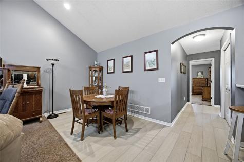 4447 Quail Trail Drive Marion IA 52302
