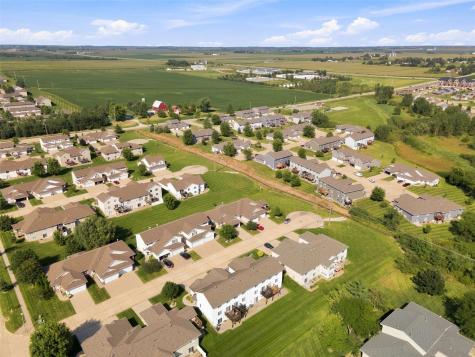 4593 Spoonbill Court Marion IA 52302