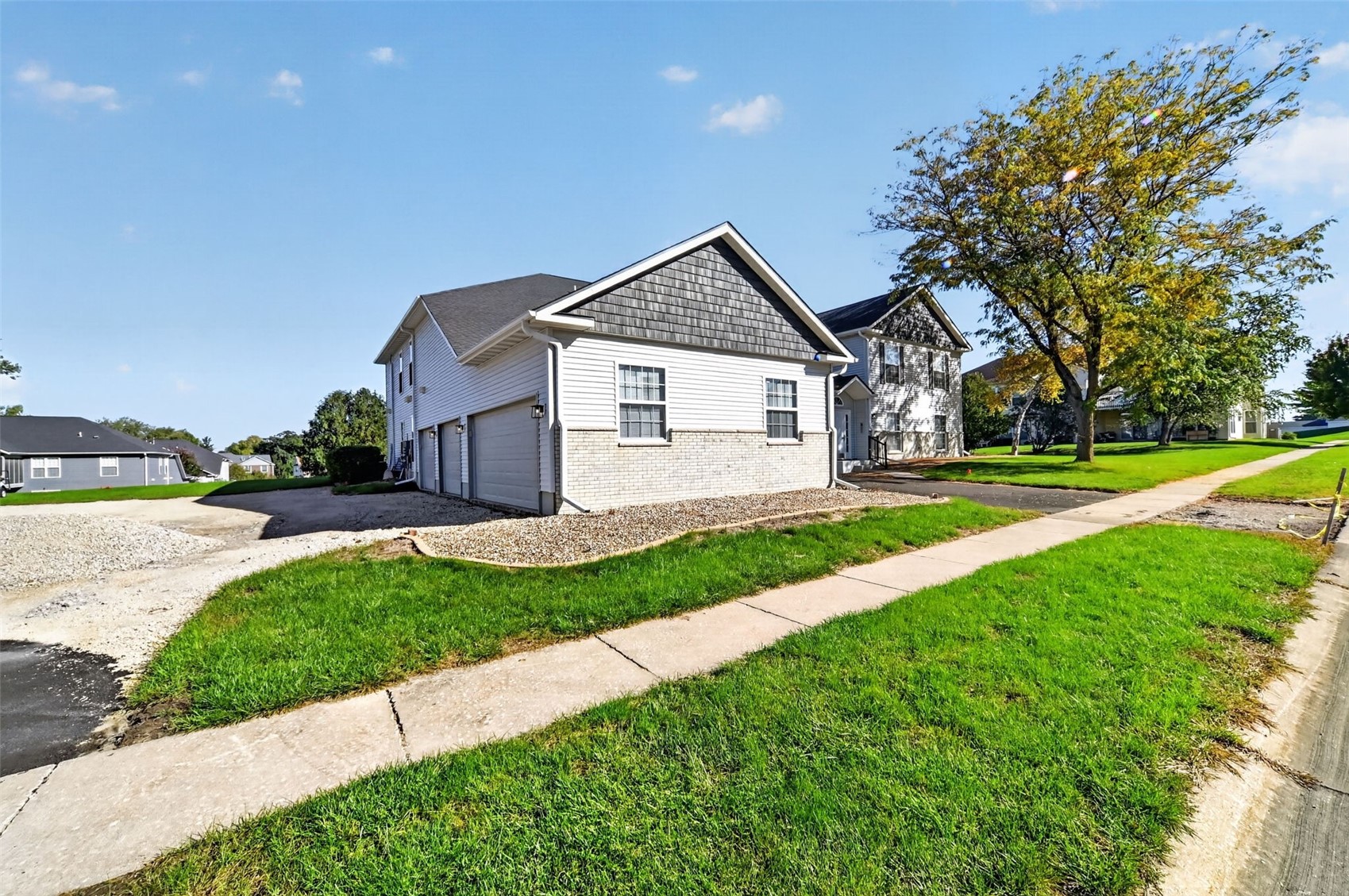 4645 Westchester Drive NE Cedar Rapids IA 52402