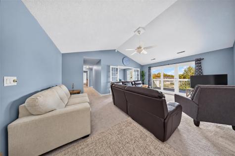 4645 Westchester Drive NE Cedar Rapids IA 52402