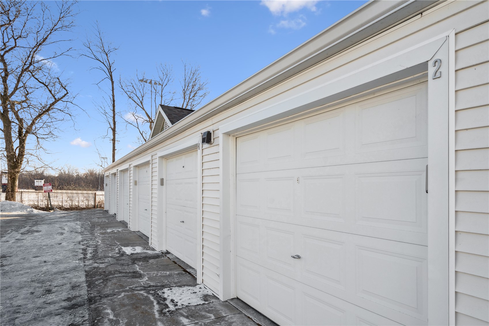 6410 Creekside Drive NE Cedar Rapids IA 52402