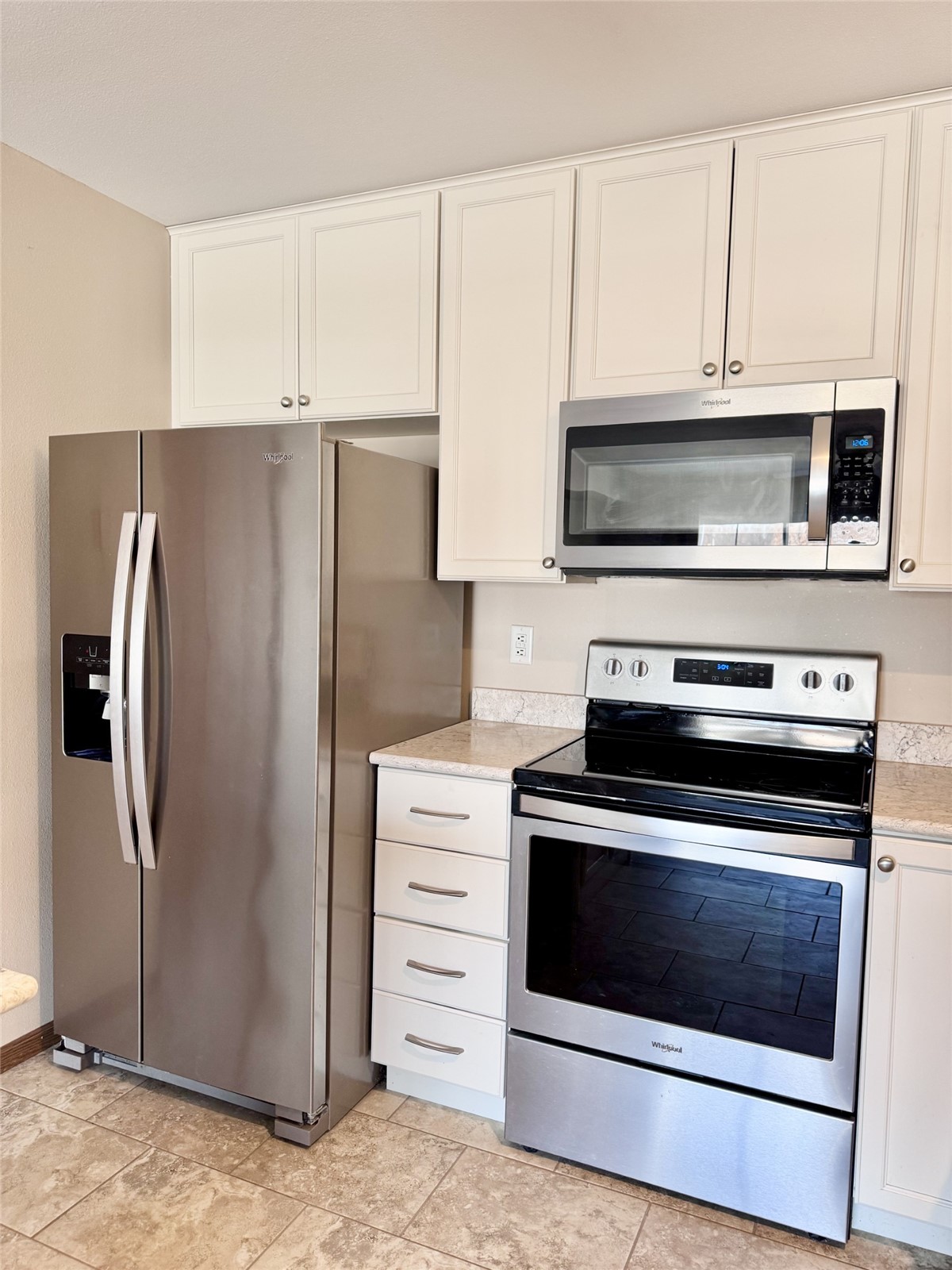 6410 Creekside Drive NE Cedar Rapids IA 52402