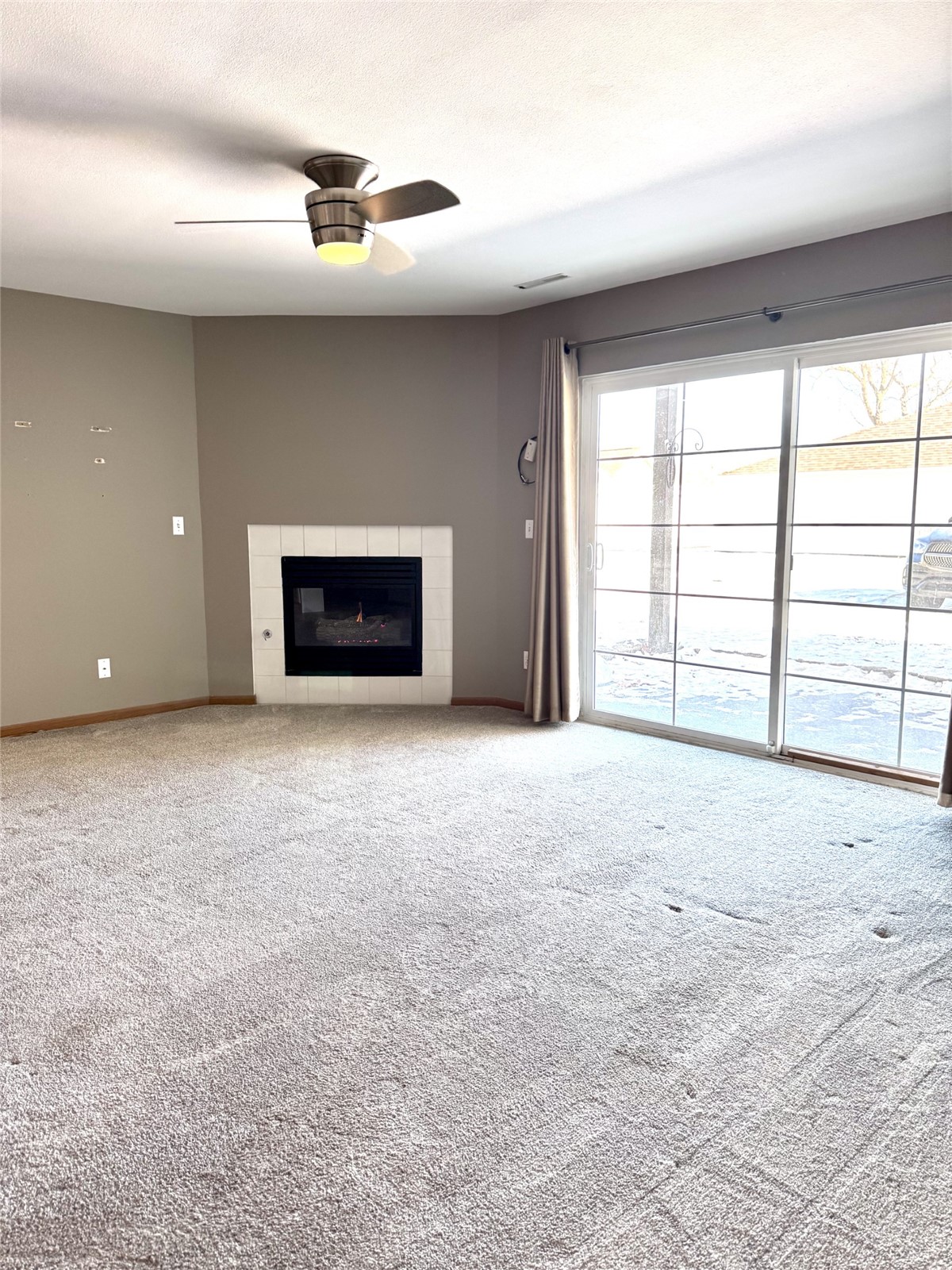 6410 Creekside Drive NE Cedar Rapids IA 52402
