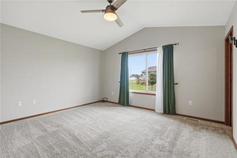 3238 Blackberry Circle SW Cedar Rapids IA 52404
