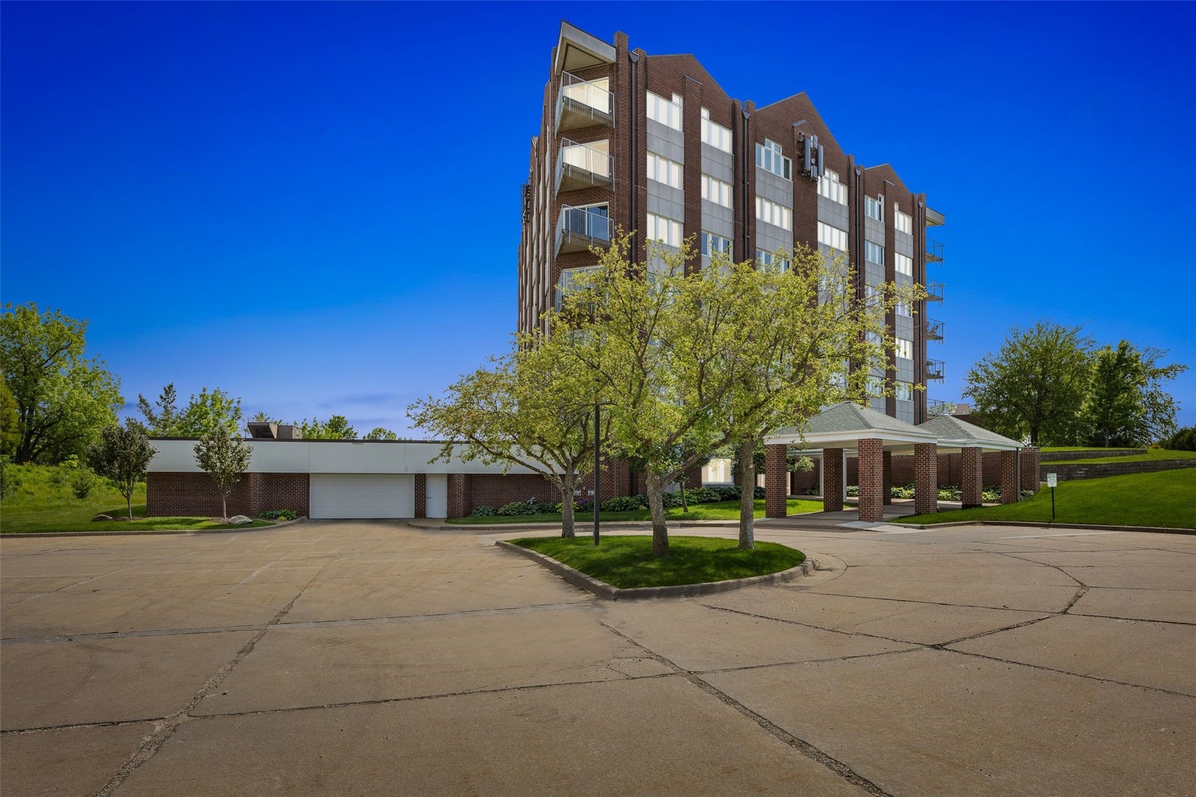 111 Cottage Grove Avenue SE Cedar Rapids IA 52403