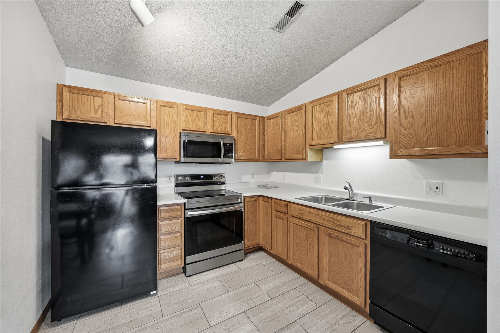 3060 Wilson Avenue SW Cedar Rapids IA 52404