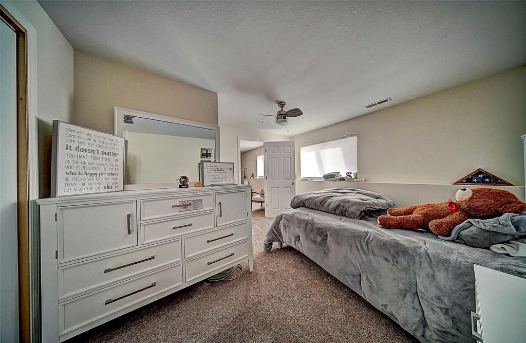 7502 Summerset Avenue NE Cedar Rapids IA 52402