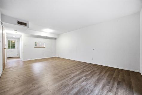 1802 21st Avenue Place Coralville IA 52241