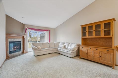 396 Teakwood Lane NE Cedar Rapids IA 52402