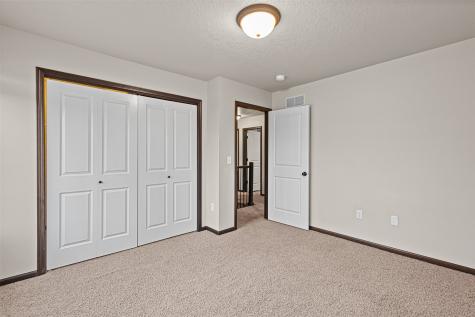 1633 Burr Drive North Liberty IA 52317