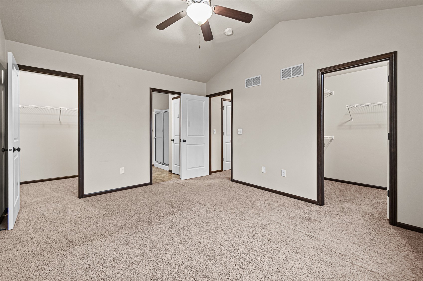 1633 Burr Drive North Liberty IA 52317