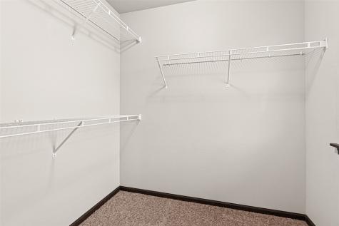 1633 Burr Drive North Liberty IA 52317