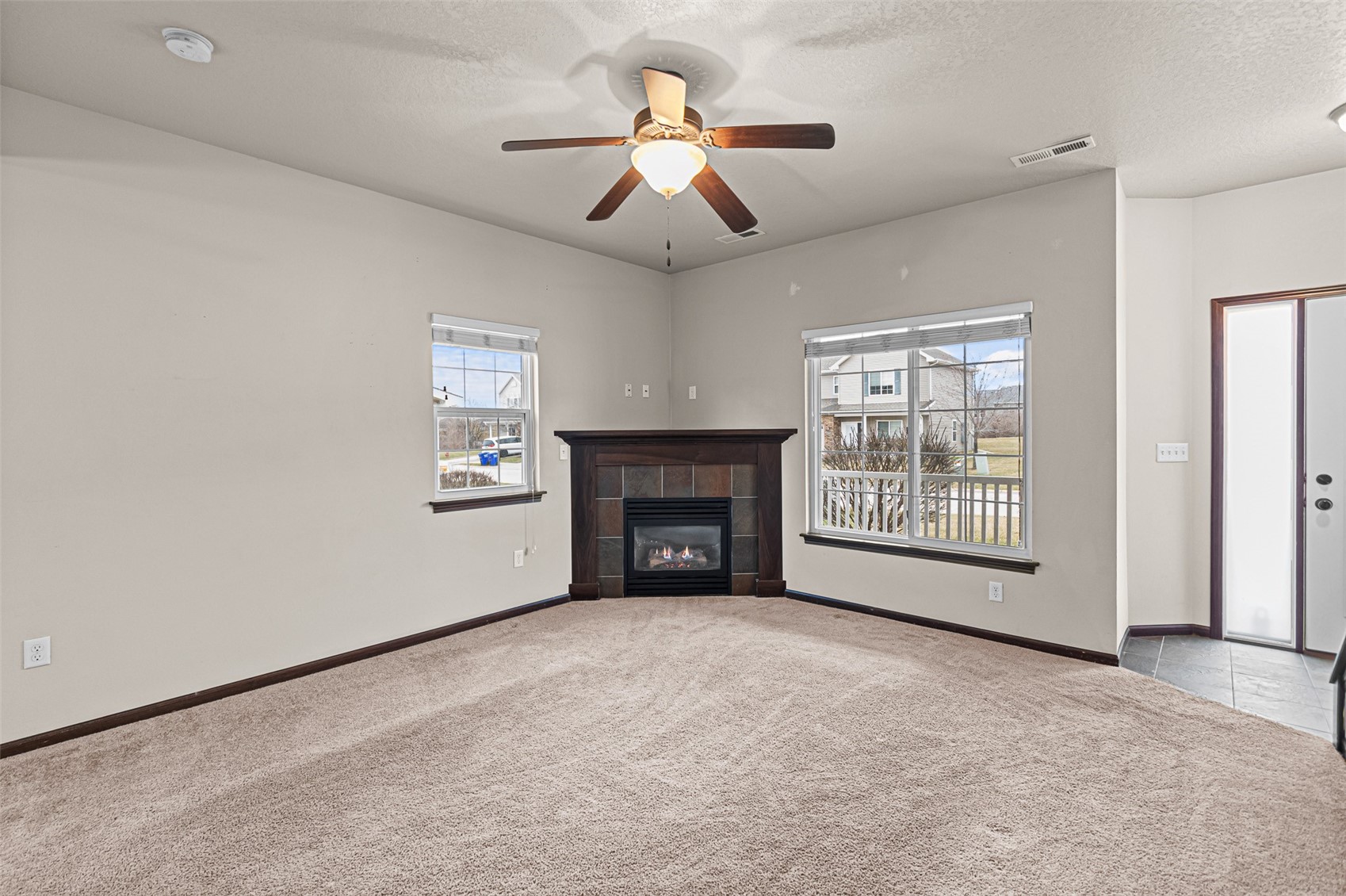 1633 Burr Drive North Liberty IA 52317