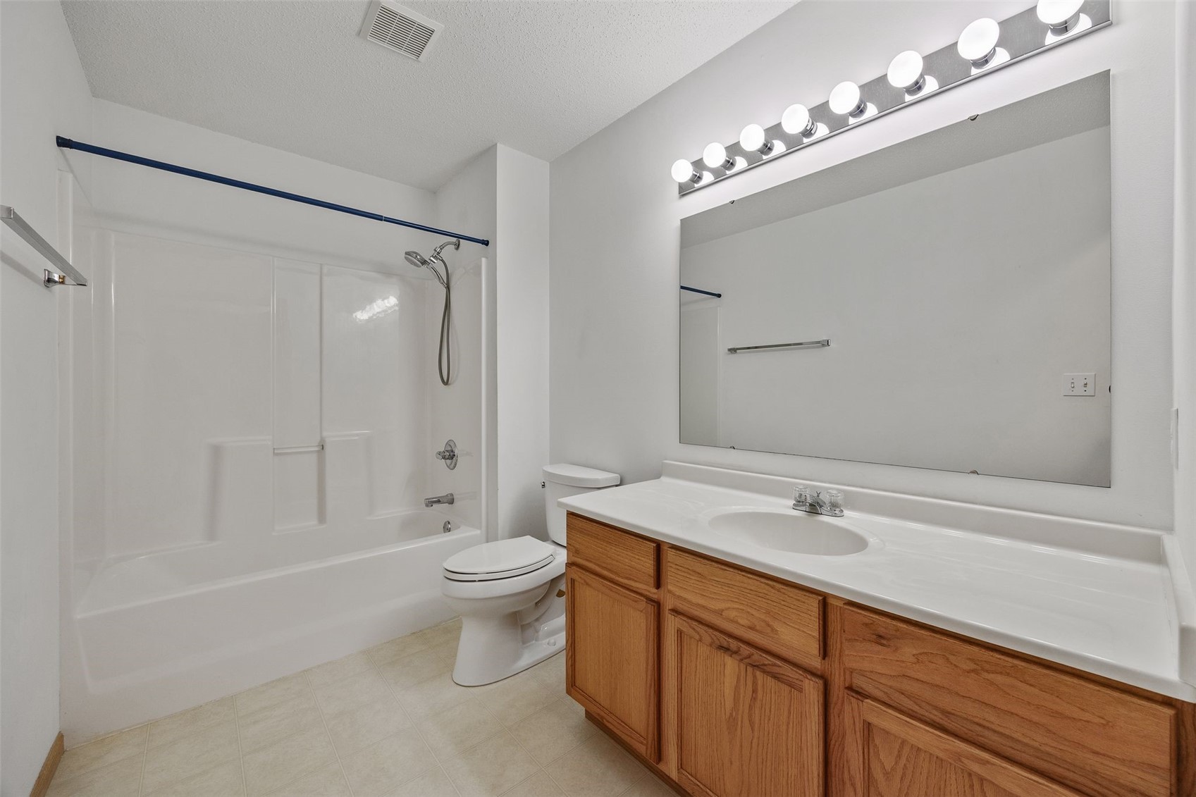 1055 74th Street NE Cedar Rapids IA 52402