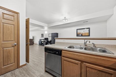 2628 Pinto Lane Iowa City IA 52240