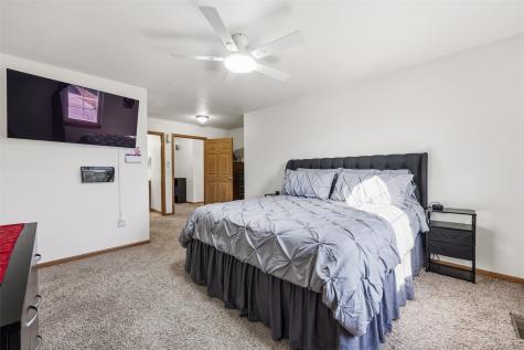 2628 Pinto Lane Iowa City IA 52240