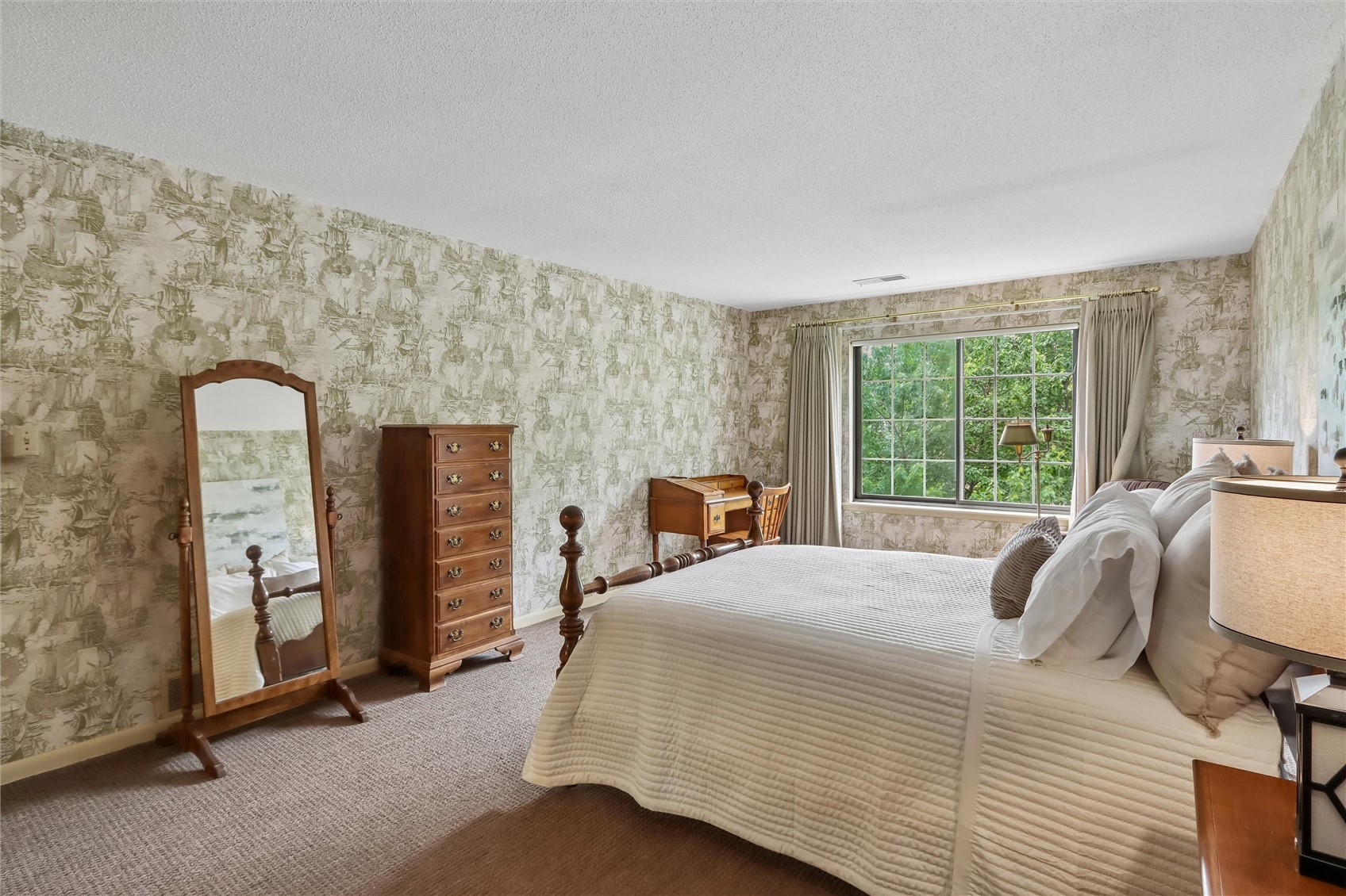 150 Thompson Drive SE Cedar Rapids IA 52403