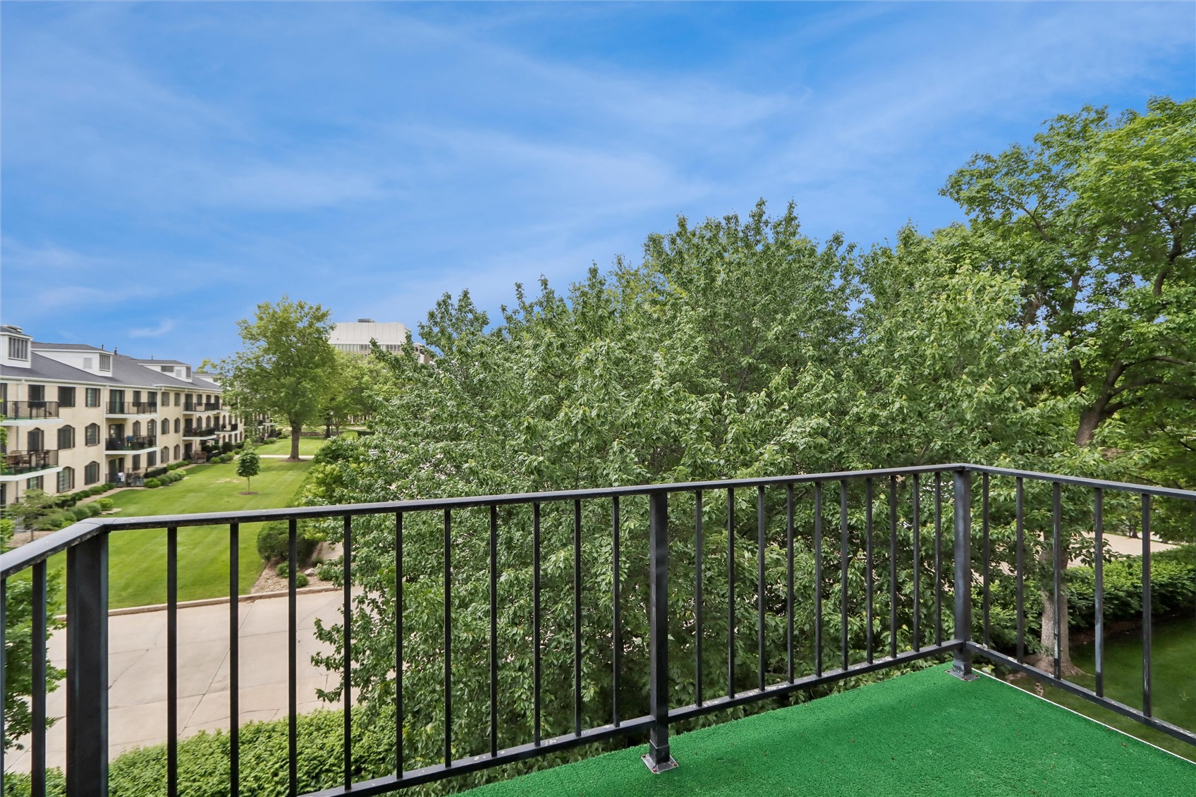 150 Thompson Drive SE Cedar Rapids IA 52403