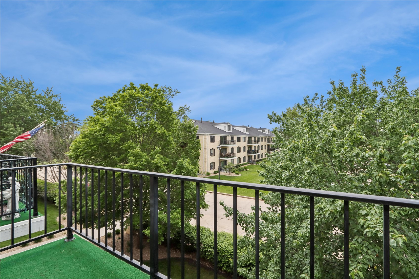 150 Thompson Drive SE Cedar Rapids IA 52403