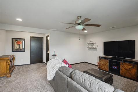 4423 Calder Drive Marion IA 52302