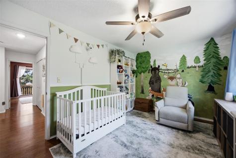 410 Hawaii Court Iowa City IA 52246