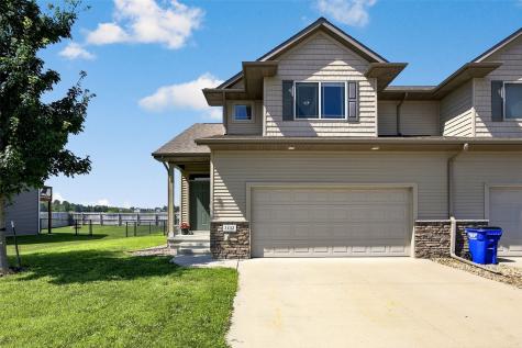 1132 Redbud Avenue Tiffin IA 52340