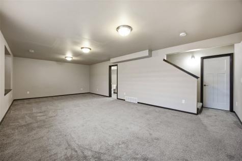 1132 Redbud Avenue Tiffin IA 52340