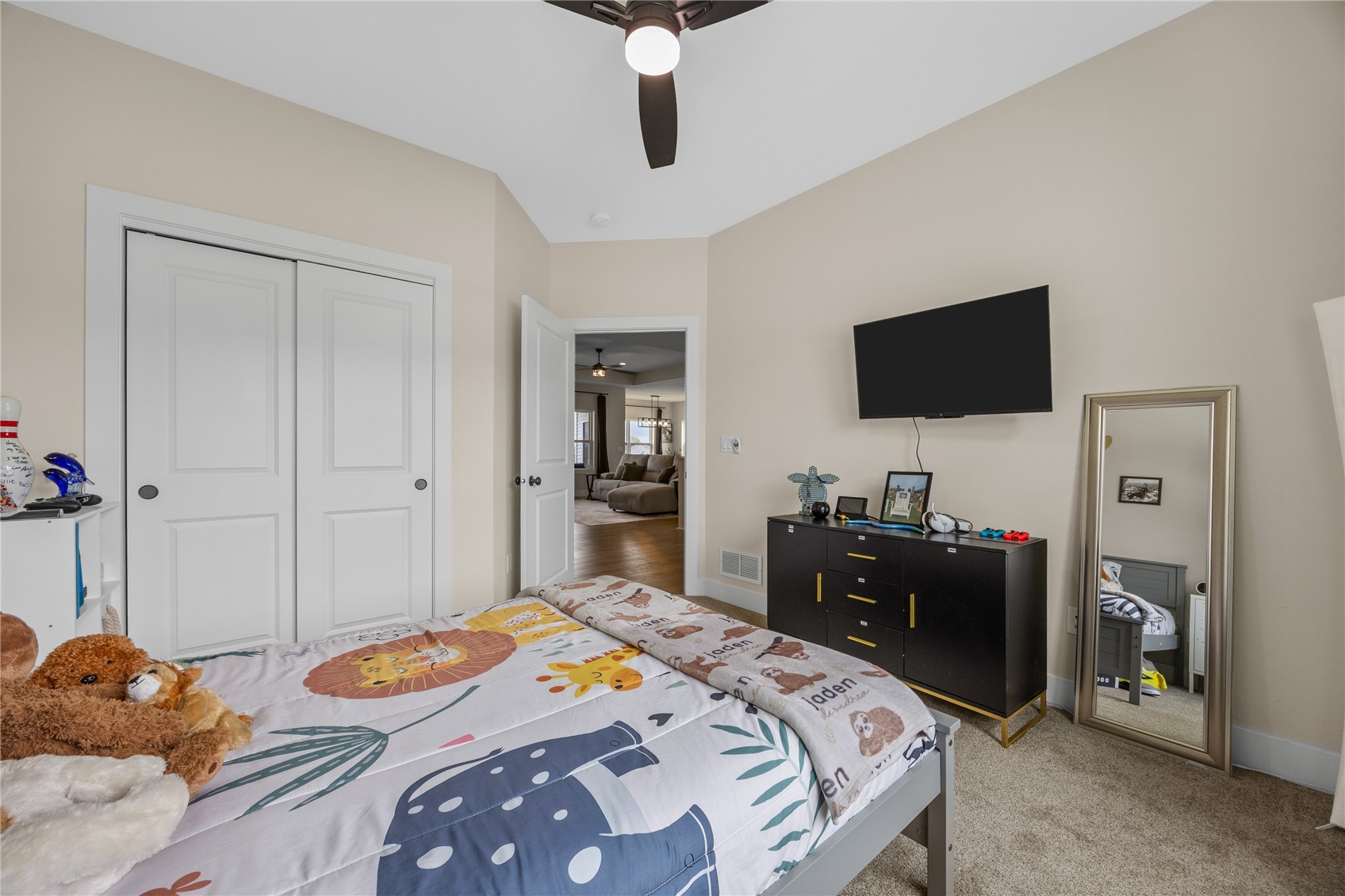413 15th Avenue SW Mt Vernon IA 52314