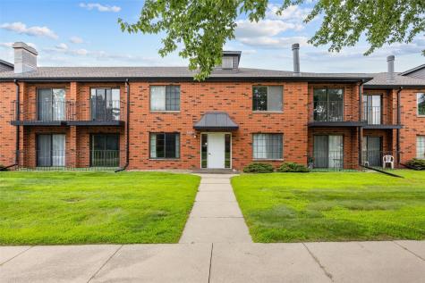 849 Kerry Lane SE Cedar Rapids IA 52403
