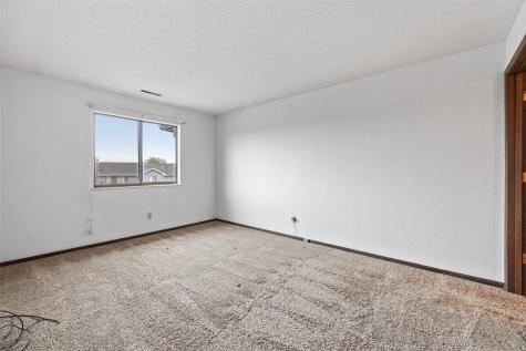 849 Kerry Lane SE Cedar Rapids IA 52403