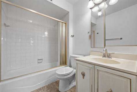 849 Kerry Lane SE Cedar Rapids IA 52403