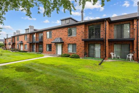 849 Kerry Lane SE Cedar Rapids IA 52403